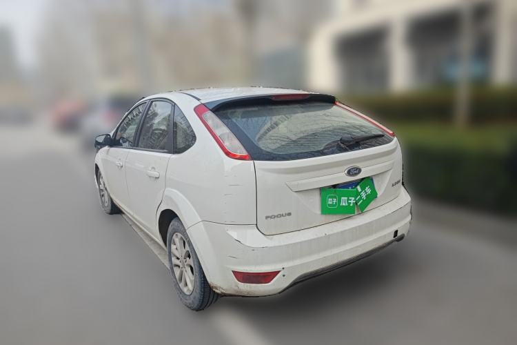 Used Ford Focus 2013 Hatchback Classic 1.8L Manual Fashion Edition
