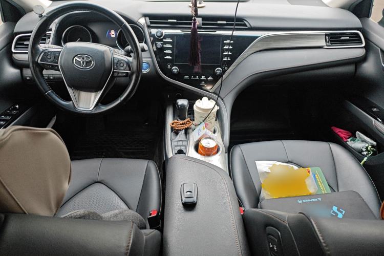 Used Toyota Camry 2018 Dual-Engine 2.5 HG Luxury Edition
