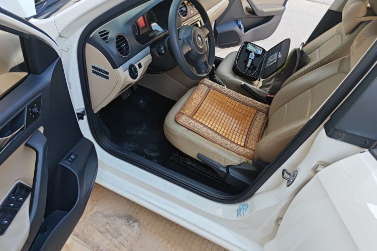 Used Volkswagen Jetta 2013 1.6L Automatic Comfort Model Driver Seat