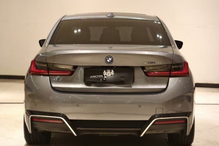 Used BMW i3 2022 eDrive 35 L
