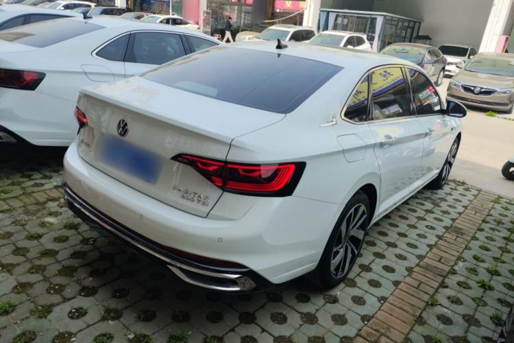 Used Volkswagen Sagitar 2024 300TSI DSG Excellence Edition Rear Right 45 Deg