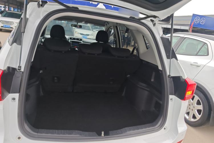 Used Haval M6 2019 1.5T Manual Two-Wheel Drive Urban Version China VI Standard
