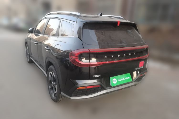 Used Hyundai ix35 2023 Musso 2.0L Deluxe Edition DLX
