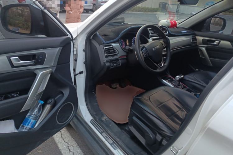 Used Haval H2 2018 Blue Label 1.5T Dual-Clutch Two-Wheel-Drive Elite Model