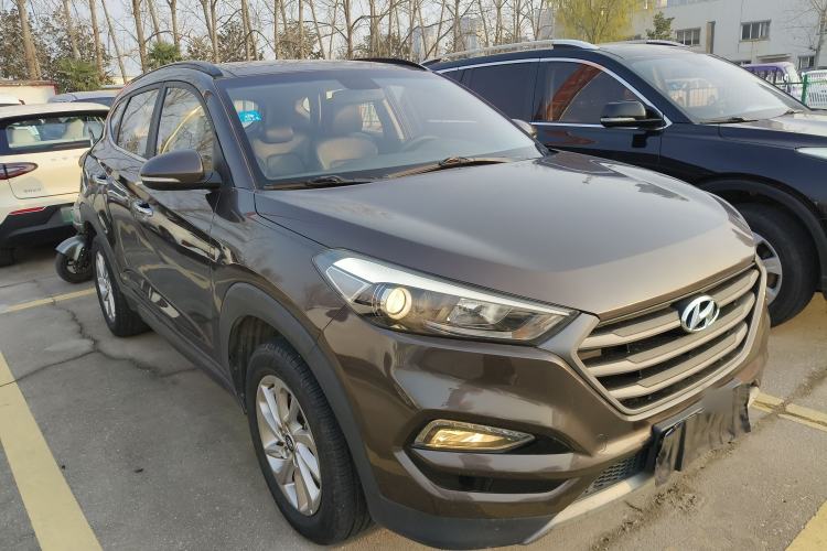 Used Hyundai Tucson 2018 1.6T Dual-Clutch Two-Wheel Drive 15th Anniversary Special Edition