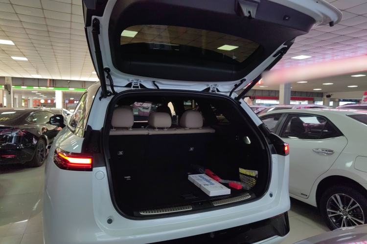 Used XPeng G9 2025 625 Long-Range Max
