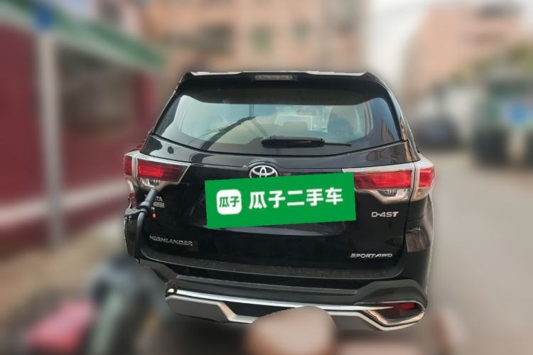 Used Toyota Highlander 2015 2.0T Four-Wheel Drive Luxury Edition 7-Seater Rear