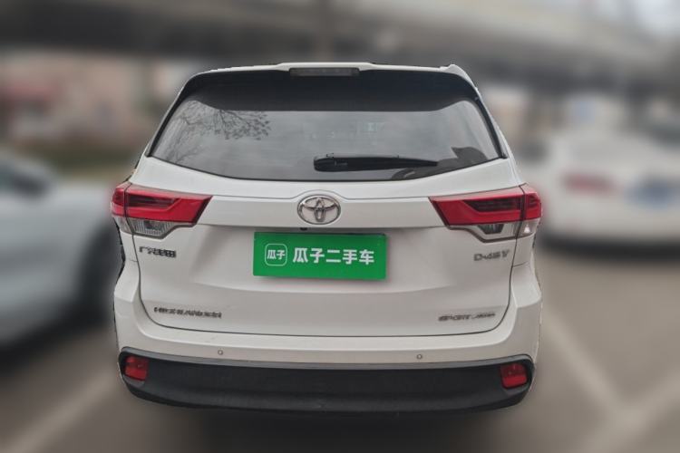 Used Toyota Highlander 2018 2.0T Four-Wheel Drive Luxury Edition 7 Seats China V Emission Standard