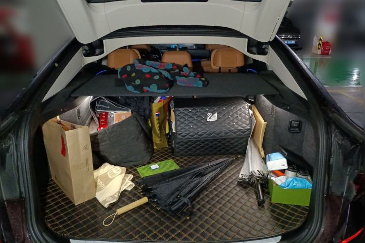 Used BMW 6 Series GT 2018 630i Luxury Design Package Trunk