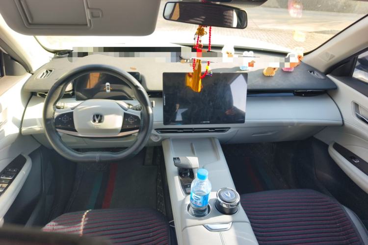 Used Changan UNI-Z New Energy 2024 Blue Whale Smart Electric iDD 125km Beyond Edition