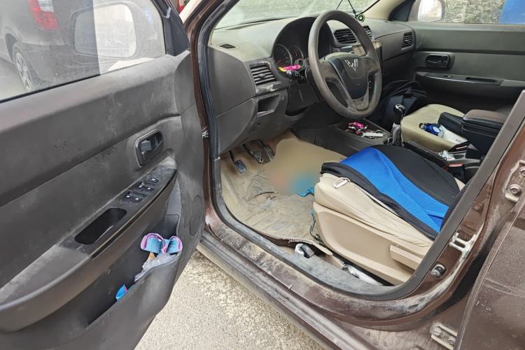 Used Wuling Hongguang 2014 1.5L S Standard Version