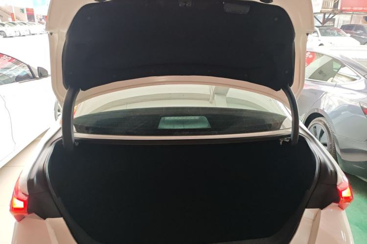 Used Toyota Avalon 2019 2.5L Ambition Version China V Standard
