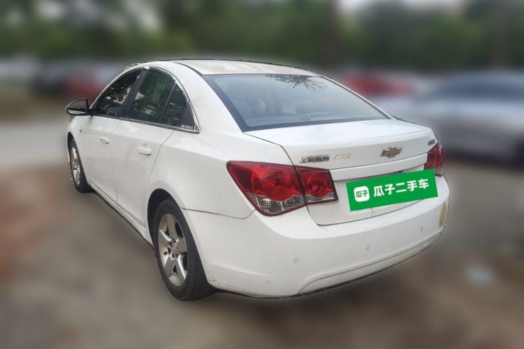 Used Chevrolet Cruze 2011 1.6L SE MT Transformers Edition
