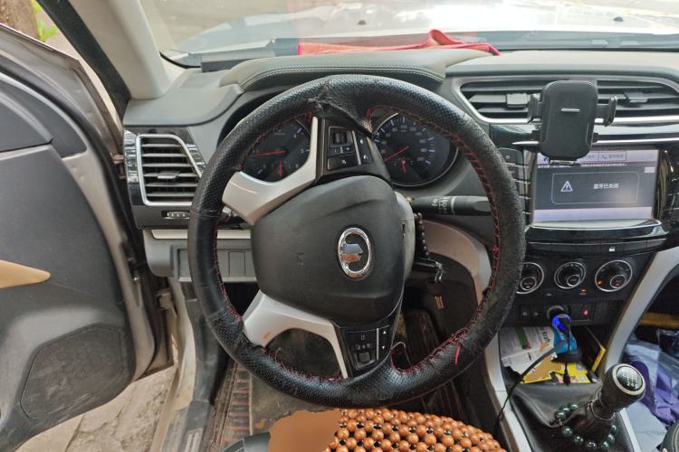 Used Great Wall Wingle 6 2014 2.0T Two-Wheel Drive Elite Version 4D20B