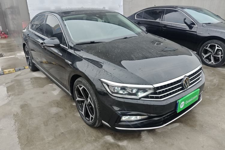 Used Volkswagen Magotan 2023 2 Million Units Commemorative Edition 330TSI DSG Luxury Version
