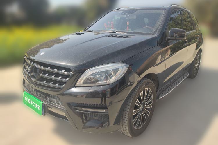 Used Mercedes-Benz M-Class 2014 ML 400 4MATIC Luxury Model