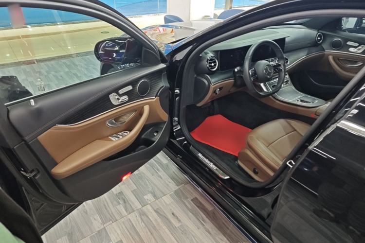 Used Mercedes-Benz E-Class 2021 Restyled E 300 L Sporty and Stylish Edition
