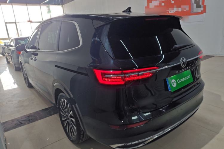 Used Volkswagen Viloran 2023 380TSI Prestige Edition Rear Left 45 Deg