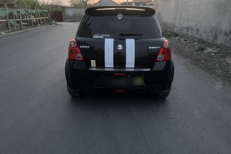 Used Suzuki Swift 2016 1.5L Automatic Fashionable Coolplay Edition Exterior 1