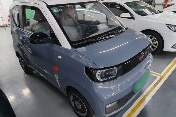 Used Wuling Hongguang MINIEV 2021 Macaron Fashion Model Lithium Iron Phosphate