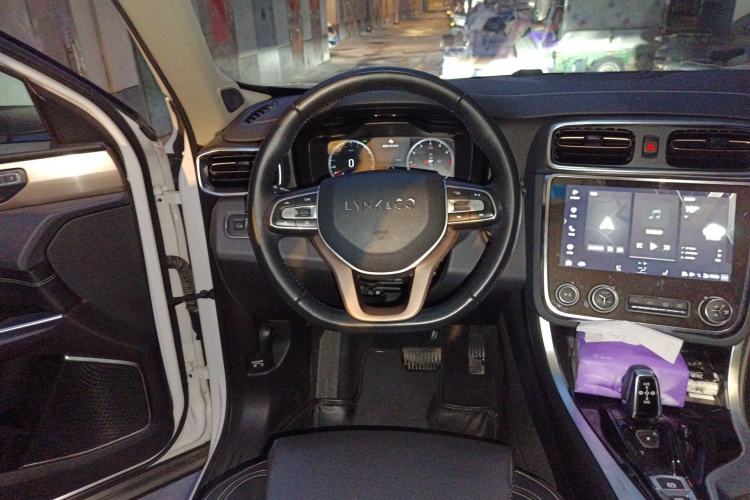 Used Lynk & Co 01 2019 2.0T Two-Wheel-Drive Pro Version China VI Standard Steering Wheel