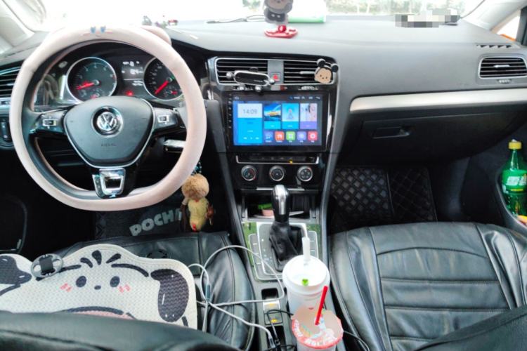 Used Volkswagen Golf 2018 1.6L Automatic Fashion Model
