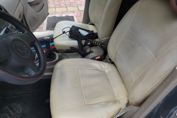 Used Wuling Hongguang 2010 1.4L Comfort Version Left Front Seat