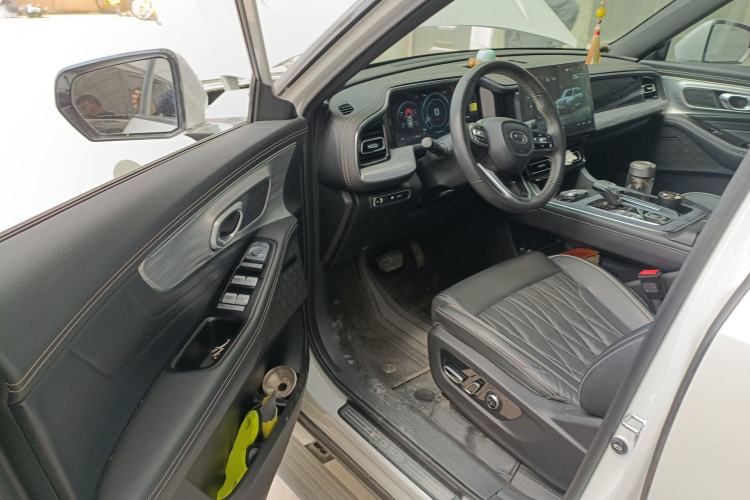 Used GAC Trumpchi GS8 2022 Linghang Series 2.0 TGDI Two-Wheel Drive Luxury Smart Connectivity Version (6 Seats) Driver Seat