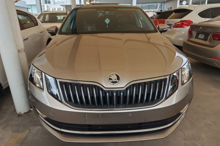 Used Skoda Octavia 2018 TSI230 DSG Luxury Edition