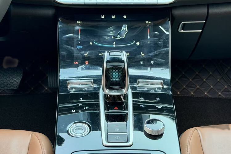 Used Chery Tiggo 8 PLUS 2022 290TGDI DCT Luxury Edition
