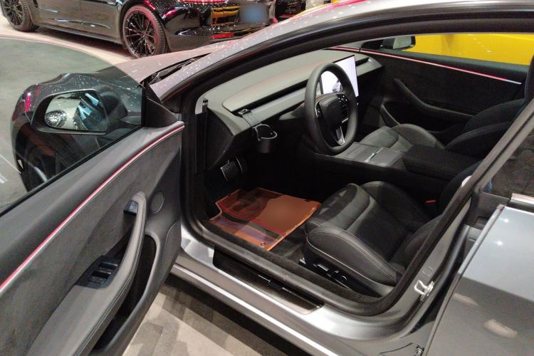 Used Tesla Model 3 2024 High-Performance All-Wheel-Drive Version
