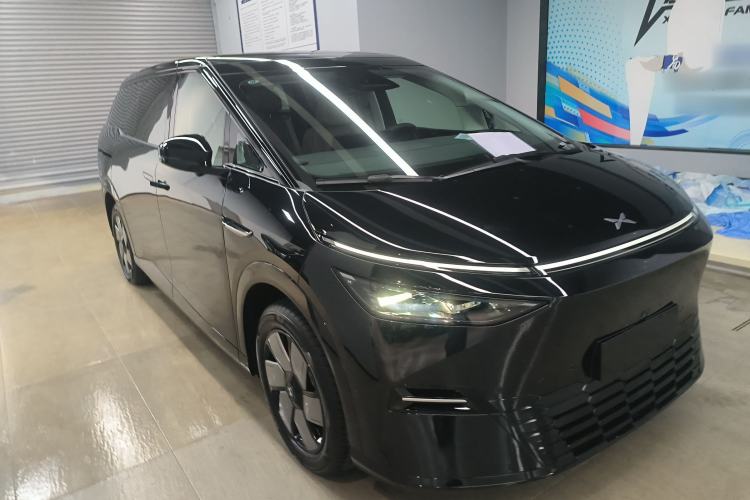 Used XPeng X9 2025 650 Long-Range Max
