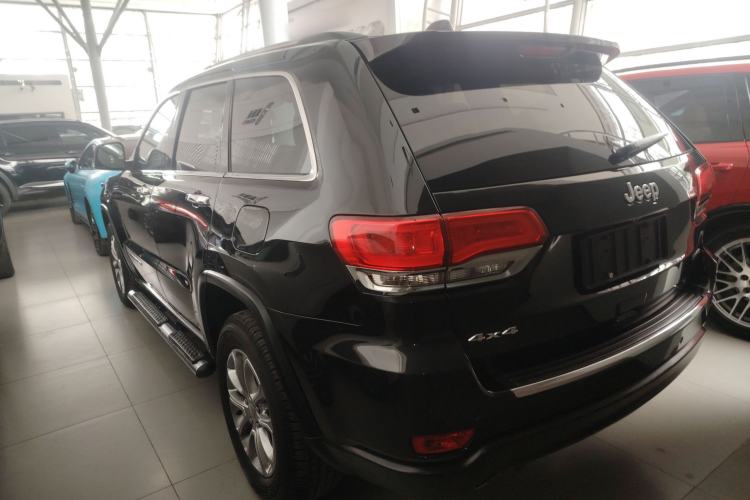 Used Jeep Grand Cherokee (Import) 2014 3.0L Comfort Navigation Edition
