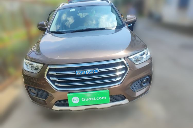 Used Haval H2 2018 Blue-Label 1.5T Dual-Clutch Two-Wheel-Drive Luxury Model