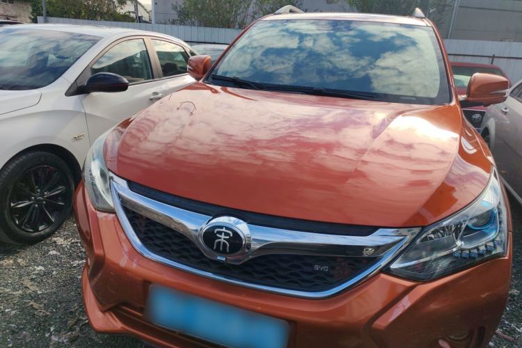 Used BYD Song 2016 GaiShi Edition 1.5TI Manual Elite Model
