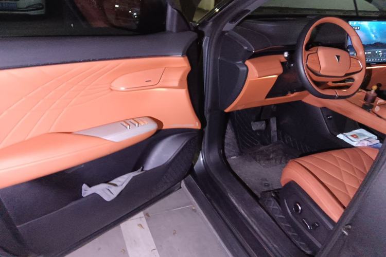 Used Deepal S07 2023 200Max Range-Extended Version
