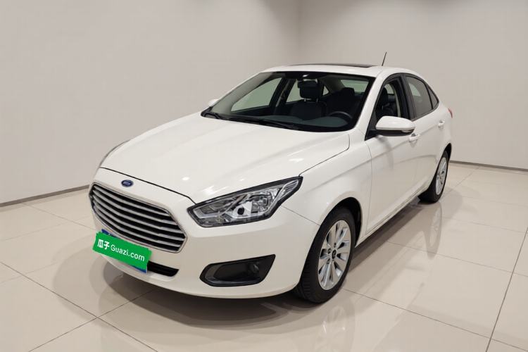 Used Ford Escort 2015 1.5L Automatic Fashion Model