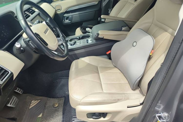 Used Land Rover Discovery 2020 2.0T 30th Anniversary Special Edition Left Front Seat