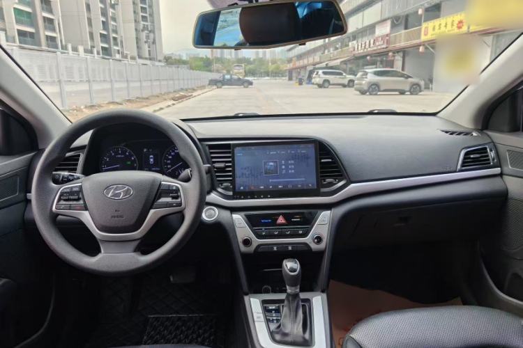 Used Hyundai Elantra (6th Generation / Lingdong) 2016 1.6L Automatic ZhiXuan – Elite Version
