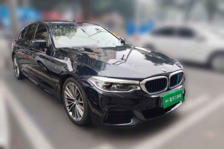 Used BMW 5 Series 2019 530i M Sport Package Front Right 45 Deg