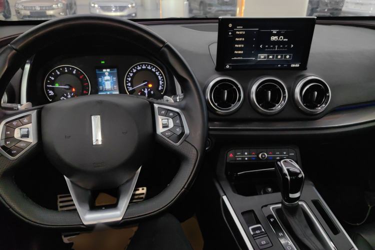 Used Wey VV5 2017 2.0T Ultra-Luxury Version