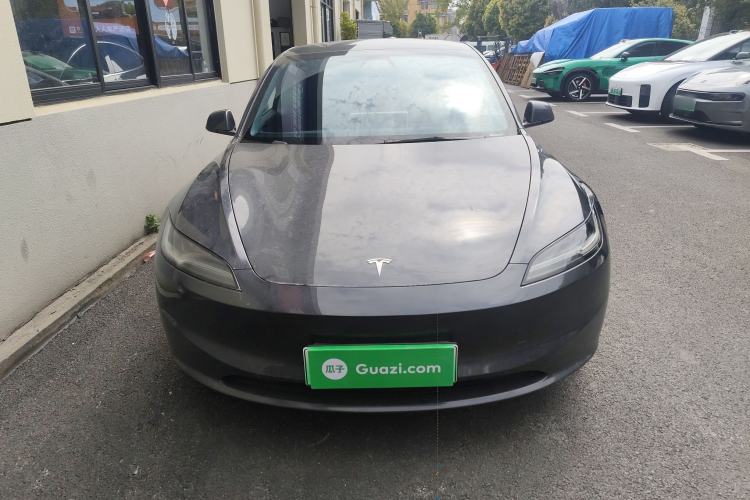 Used Tesla Model 3 2025 Rear-Wheel-Drive Version