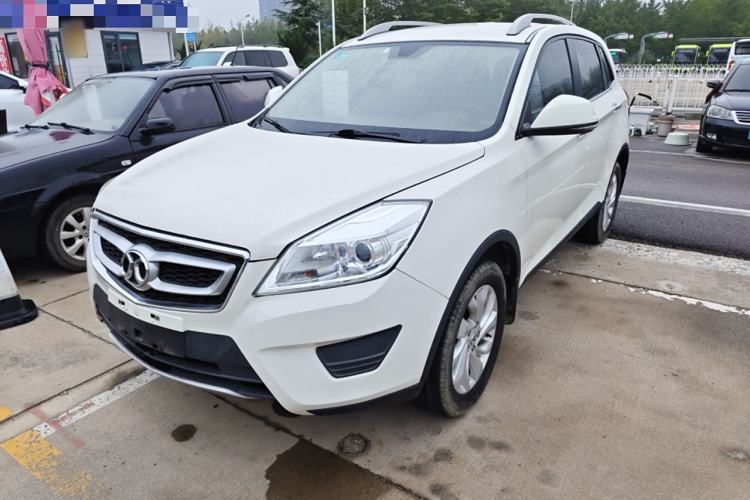 Used BAIC Senova X65 2015 2.0T manual Comfort trim level