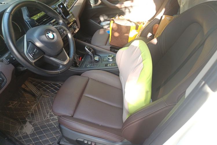 Used BMW X1 2020 sDrive25Li Leading Model
