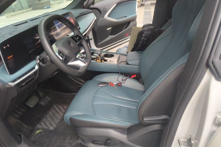 Used MG 7 2025 1.5T 300 DCT Elegant Edition