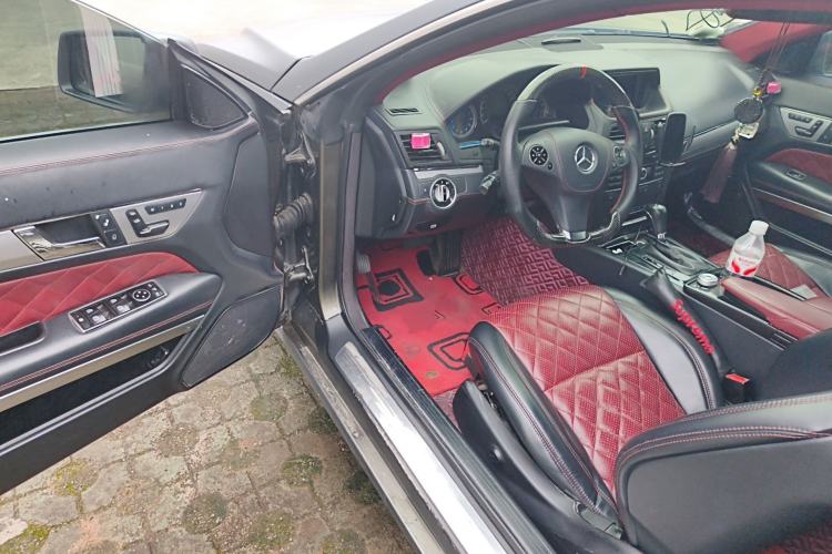 Used Mercedes-Benz E-Class 2010 E 260 CGI Coupe