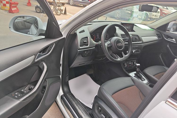 Used Audi Q3 2018 30th Anniversary Edition 30 TFSI Fashion Model