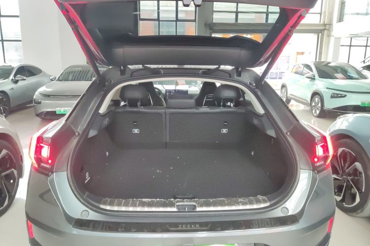 Used Zeekr 001 2022 Long-Range Dual-Motor WE Edition Trunk