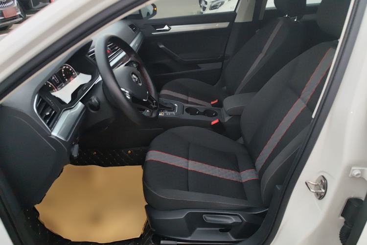 Used Volkswagen Lamando 2021 230TSI DSG Fashion Edition
