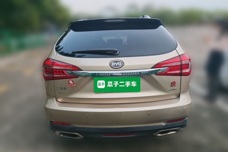 Used BYD Tang New Energy 2015 2.0T Four-Wheel-Drive Flagship Model Rear